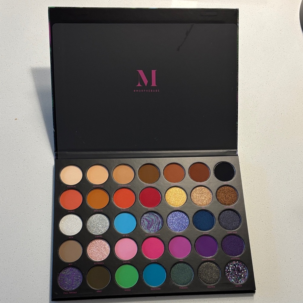 Morphe Nikita Eyeshadow Palette, Vibrant Bold, NWT, Limited Edition, Halloween